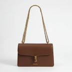 Élégant sac à bandoulière en cuir avec chaîne